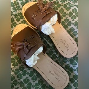 kate spade new york Claire Flat Sandals Toast 8